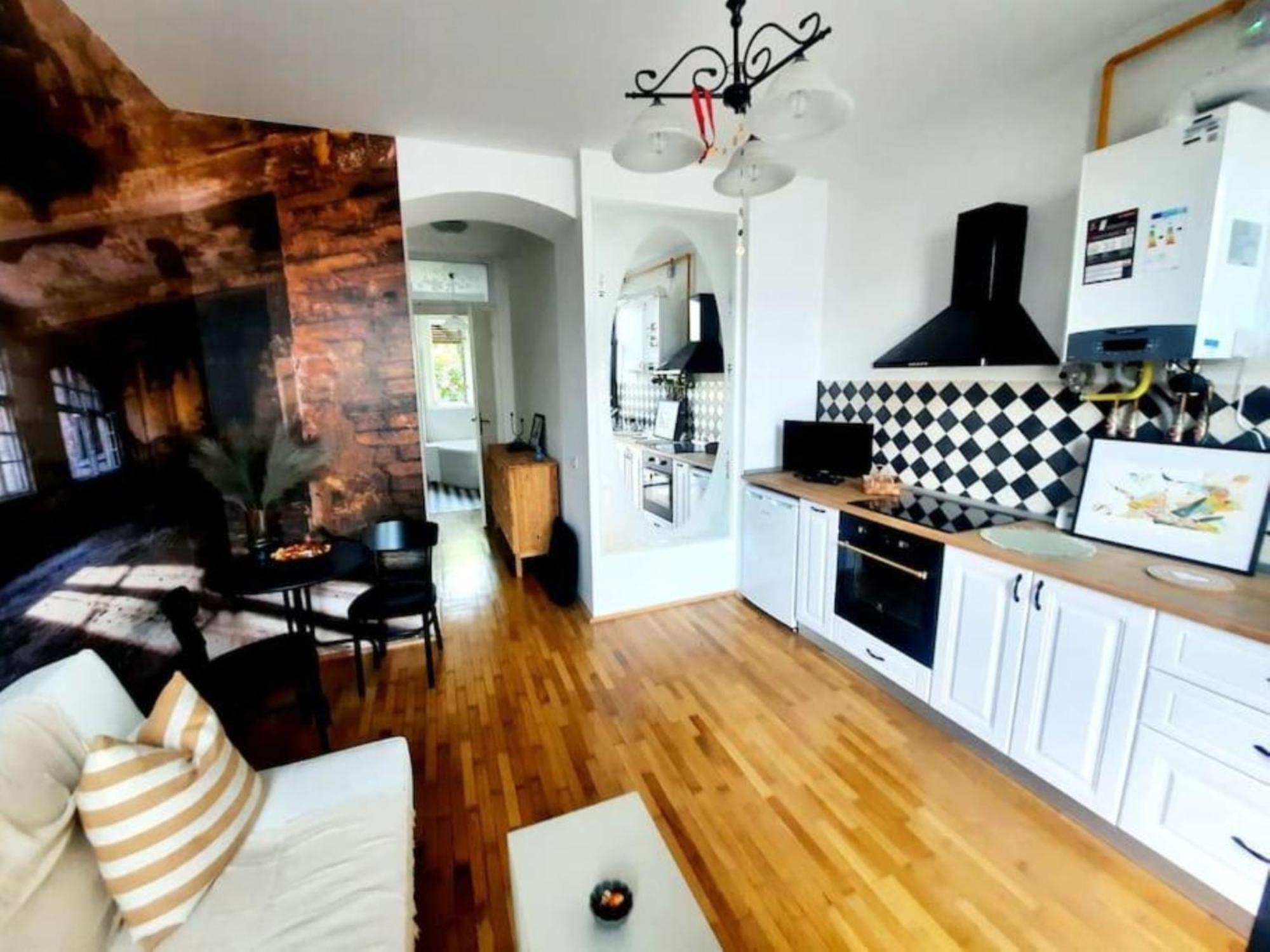 One Bedroom By The Park Old Town Belle Vue Timisoara Exterior foto